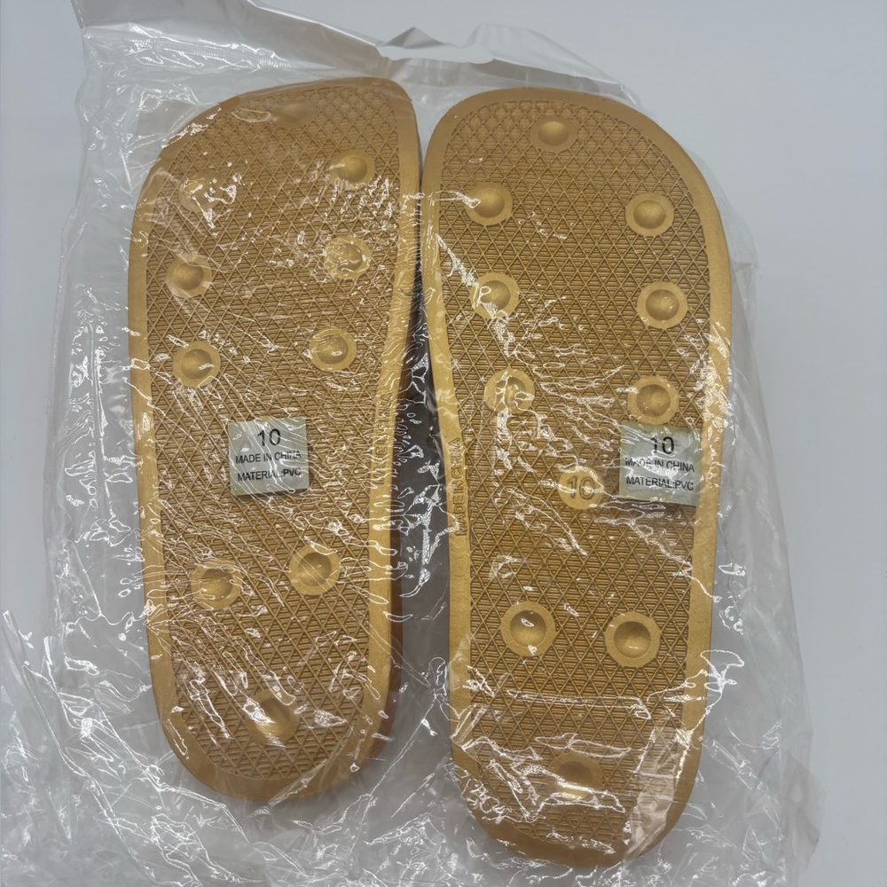 Aaliyah Pool Slides - Picture 5 of 5